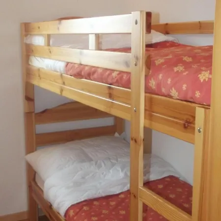 In Near Lift Daire *