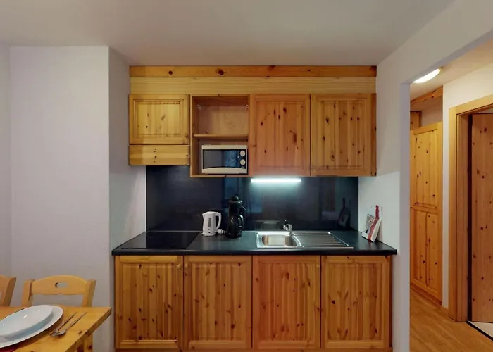 In Near Lift アパート